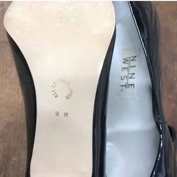 Leather Pump/Heel - Picture 6 of 6